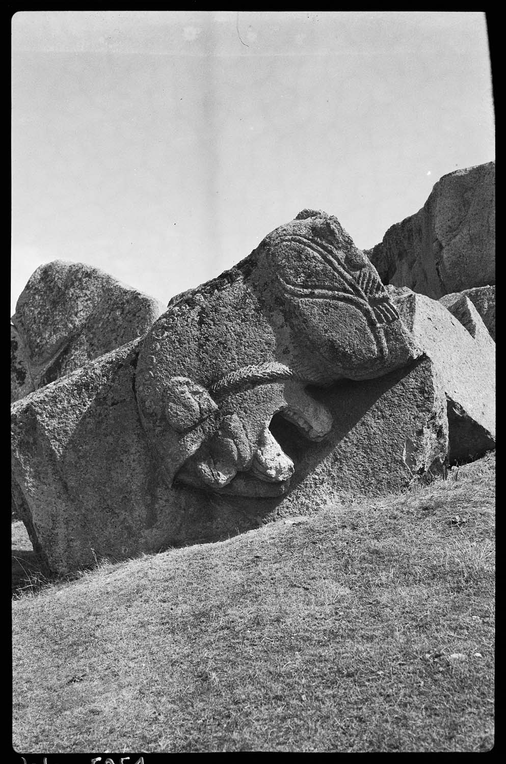 Vue partielle du monument